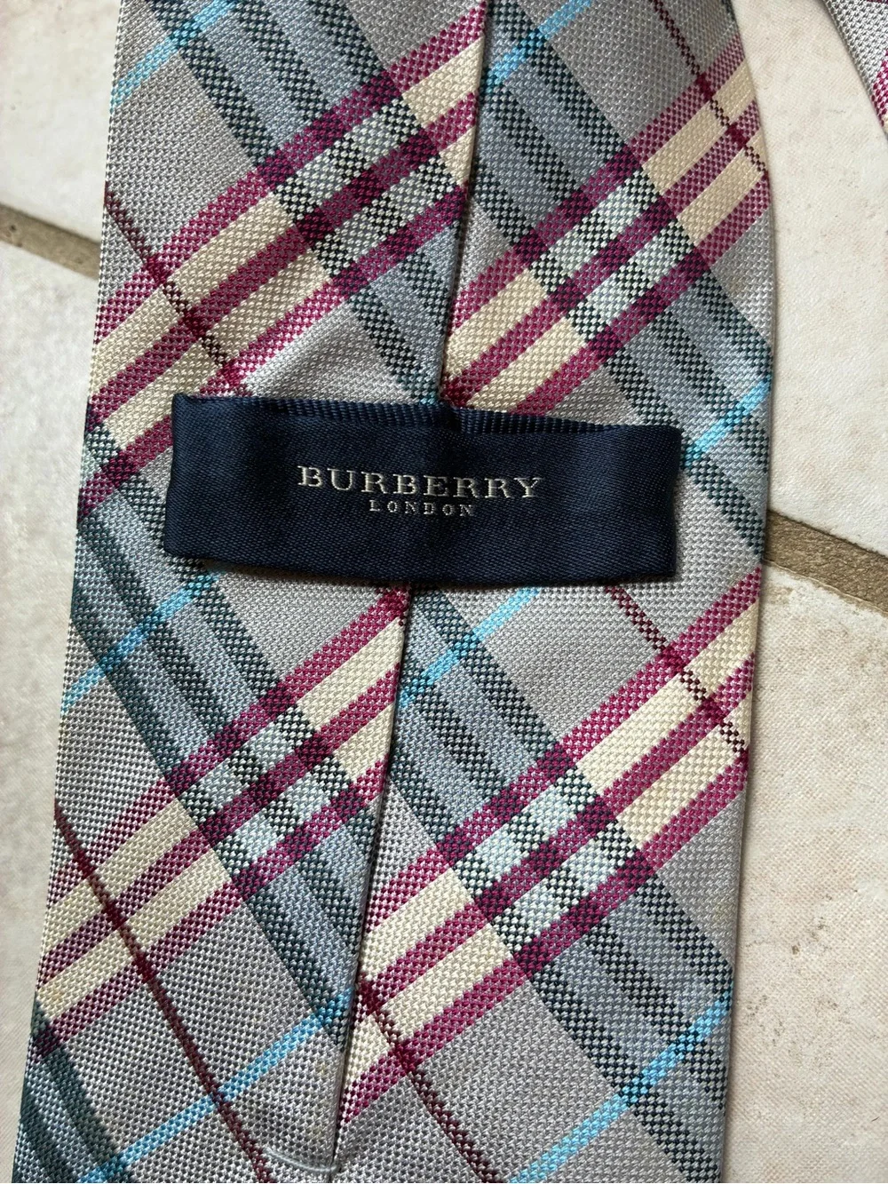 Men’s Burberry Tie